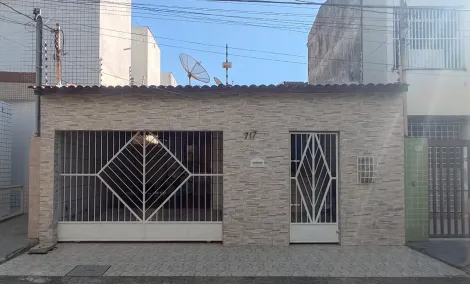 Casas à venda no bairro Salgado Filho, Aracaju/SE.