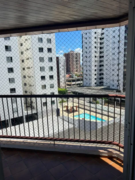 Apartamento à venda no Edifício Mansão Plaza Atheneé