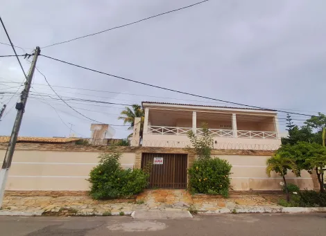 Excelente casa mobiliada em tima localizao no bairro Aruana.