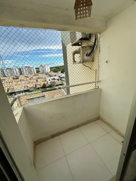 Alugar Apartamento / Padrão em Aracaju. apenas R$ 250.000,00