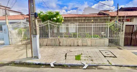 CASA À VENDA NO BAIRRO INÁCIO BARBOSA