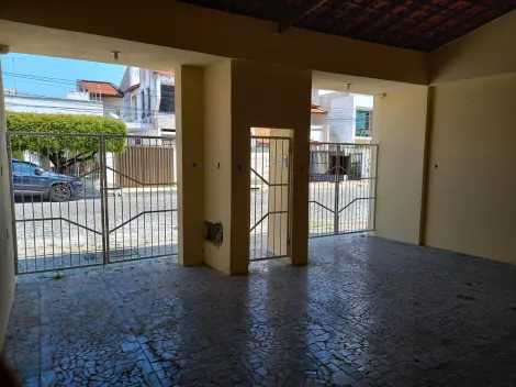 imagem 2 - Casa à Venda no Bairro Luzia imagem 2 - Casa à Venda no Bairro Luzia