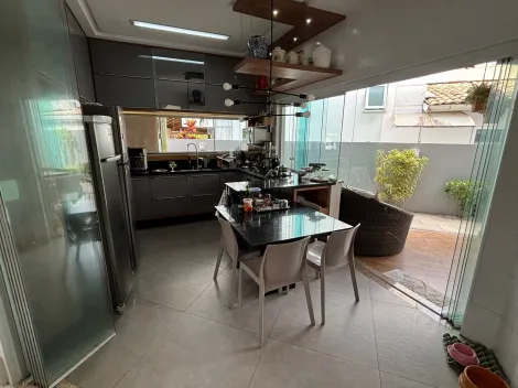 imagem 4 - Casa à Venda no Condomínio São Lourenço imagem 4 - Casa à Venda no Condomínio São Lourenço
