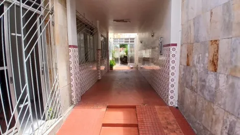 imagem 2 - Casa à Venda no Bairro Santo Antônio ? Espaço para Toda a Família imagem 2 - Casa à Venda no Bairro Santo Antônio ? Espaço para Toda a Família