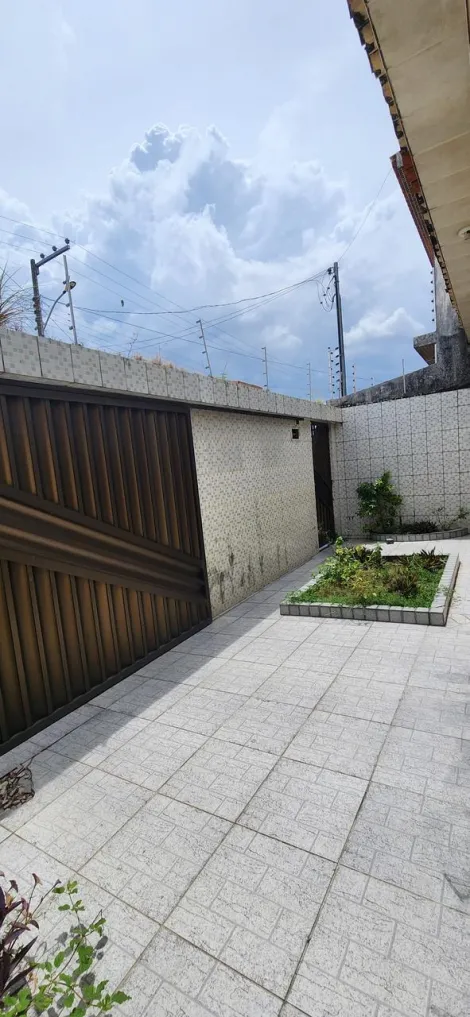 imagem 3 - Casa Residencial de 144m² com 3 Quartos para Venda no Bairro Barra dos coqueiros centro imagem 3 - Casa Residencial de 144m² com 3 Quartos para Venda no Bairro Barra dos coqueiros centro