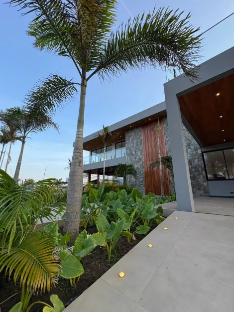 imagem 2 - Viva o Alto Luxo: Casa Exclusiva com 5 Suítes no Condomínio Morada da Praia II! imagem 2 - Viva o Alto Luxo: Casa Exclusiva com 5 Suítes no Condomínio Morada da Praia II!